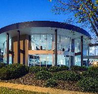 Premier Hotel  Apartments - New Castle Holiday