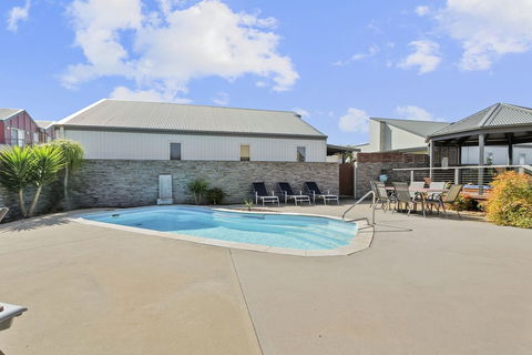 Apartments On Church - Unit 7 - New Castle Holiday 0