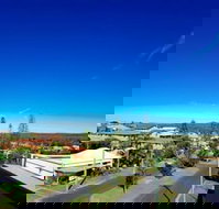 Seaspray Apartments - New Castle Holiday