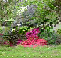 North East Rest Awhile Bed  Breakfast - New Castle Holiday