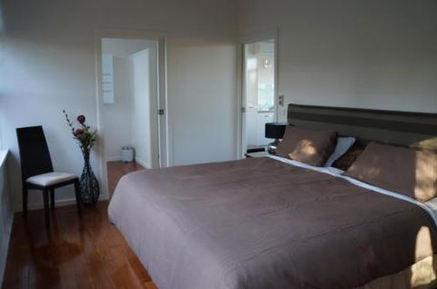 Harmony At Tower Hill Apartment - New Castle Holiday 6