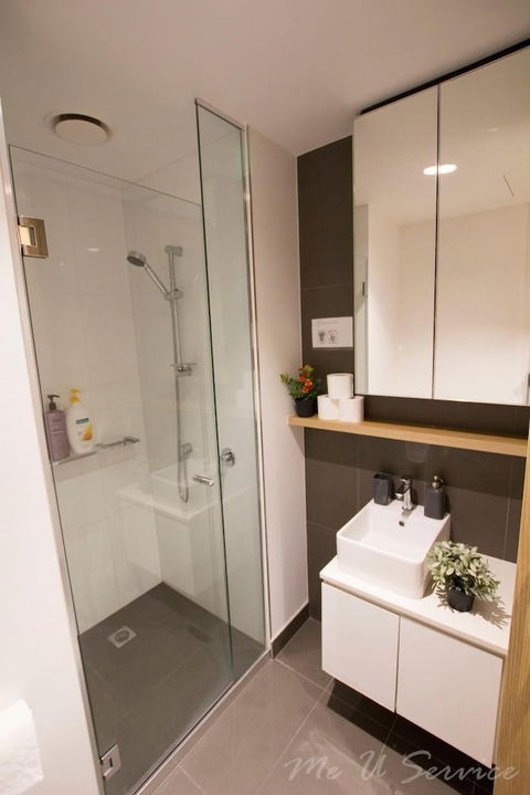 Carlson CBD Apartments - New Castle Holiday 2