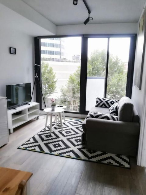 Carlson CBD Apartments - New Castle Holiday 3