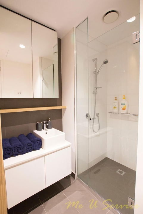 Carlson CBD Apartments - New Castle Holiday 4