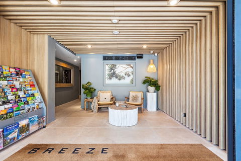 Breeze Mooloolaba - New Castle Holiday 1
