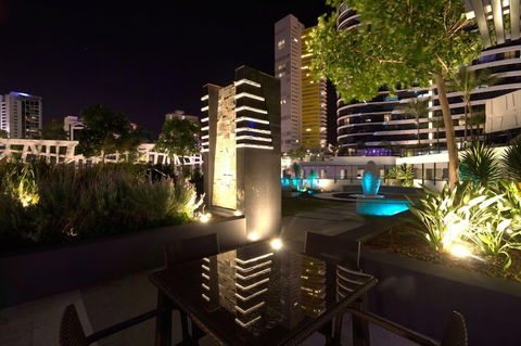 Oracle Broadbeach Apartments - New Castle Holiday 1