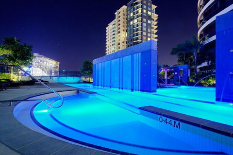 Oracle Broadbeach Apartments - New Castle Holiday 4