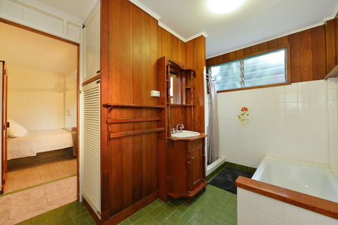 Lilybank Guest House - New Castle Holiday 5