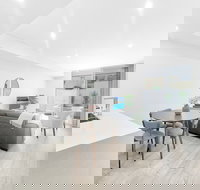 Elegant 2 Bedrooms Terrace with Premium Condition - New Castle Holiday