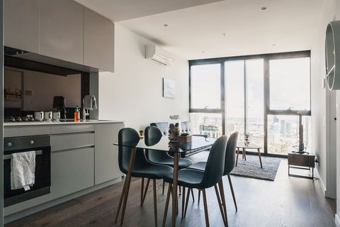 Victoria One Suites - New Castle Holiday 4