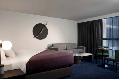 Midnight Hotel, Autograph Collection - New Castle Holiday 3