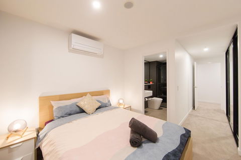 MidNight Apartment - New Castle Holiday 4