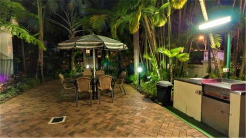 Taste Of The Tropics - New Castle Holiday 2