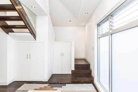 Coogee Luxury Home With Salt Water Pool & Parking - New Castle Holiday 4