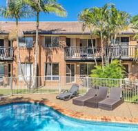 Bayside Court Apartments - New Castle Holiday