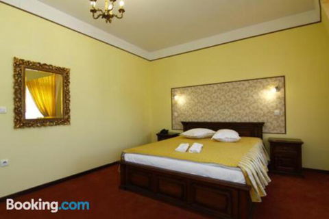 Mole Creek Lodge - New Castle Holiday 0