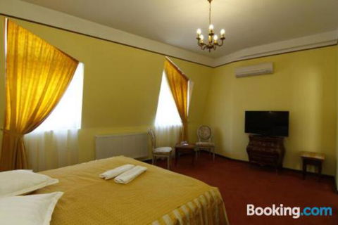 Mole Creek Lodge - New Castle Holiday 6