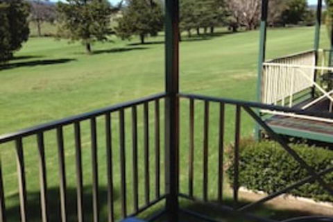 Tenterfield Golf Club Fairways Lodge - New Castle Holiday 1