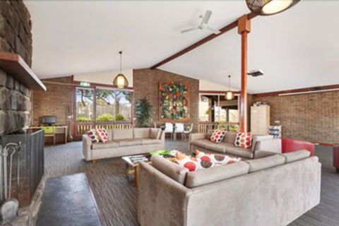 Bellbrae Country Club Surf Coast - New Castle Holiday 2