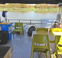 Mary River House Boats - New Castle Holiday