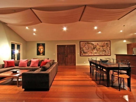 Laanecoorie Holiday House - New Castle Holiday 5