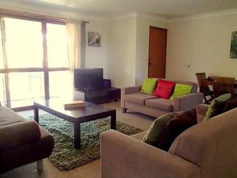 3 / 5 9 Somerset Street Summer Central - New Castle Holiday 4