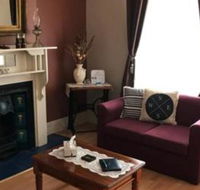 Jadan Cottages - New Castle Holiday