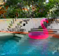 Toowong Central Motel Apartments - New Castle Holiday