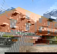 Spring Hill Terraces - New Castle Holiday