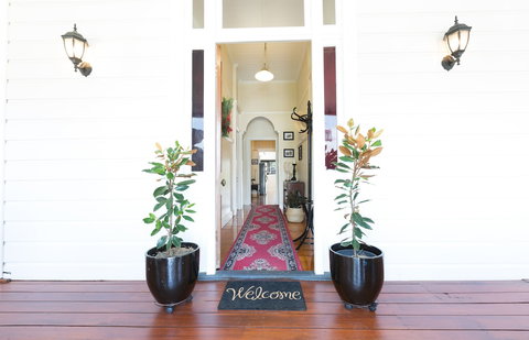 99 Kirkland Bed & Breakfast - New Castle Holiday 3