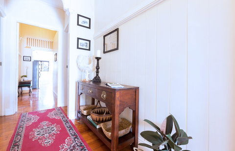 99 Kirkland Bed & Breakfast - New Castle Holiday 2