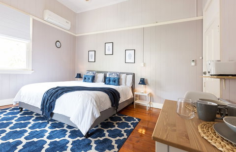 99 Kirkland Bed & Breakfast - New Castle Holiday 4