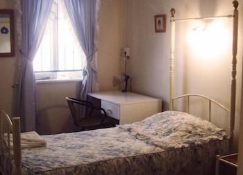 Annies Shandon Inn - New Castle Holiday 4