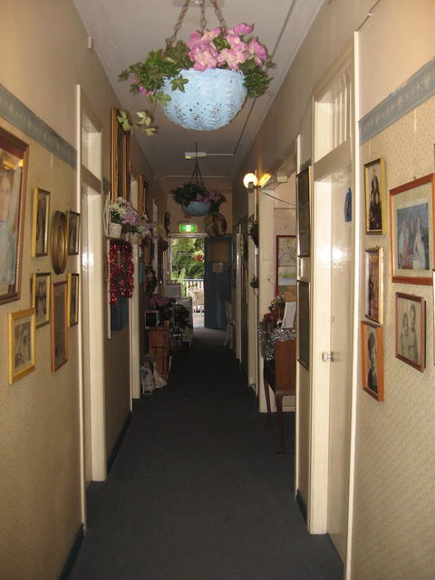 Annies Shandon Inn - New Castle Holiday 0