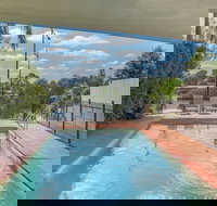 Founda Gardens Apartments - New Castle Holiday