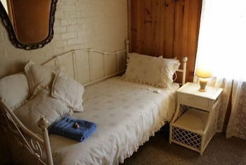 A Settler's Cottage - New Castle Holiday 3