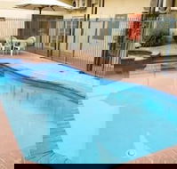 City South Apartments - New Castle Holiday