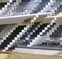 Tower Court Motel - New Castle Holiday