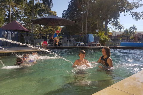 Rainbow Getaway Holiday Apartments - New Castle Holiday 5
