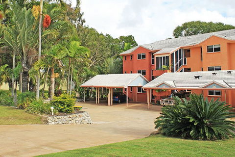 Rainbow Sands Resort - New Castle Holiday 1