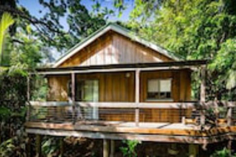 Mt Glorious Getaways - New Castle Holiday 0