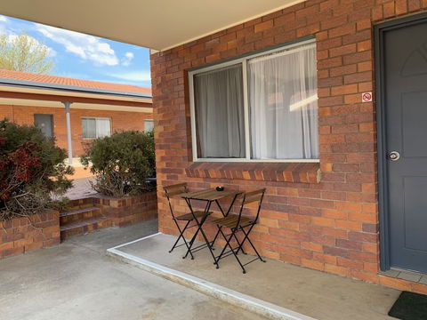 Peter Allen Motor Inn - New Castle Holiday 0