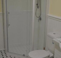 Roslyn House B  B - New Castle Holiday