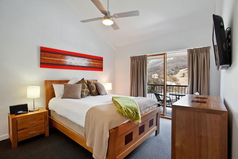 Snowgoose Apartments - New Castle Holiday 5