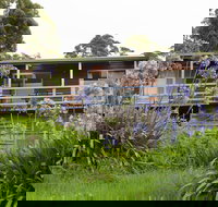 Bombina Cottages - New Castle Holiday