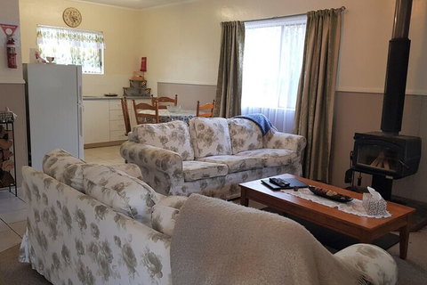 Murray Gardens Cottages & Motel - New Castle Holiday 5