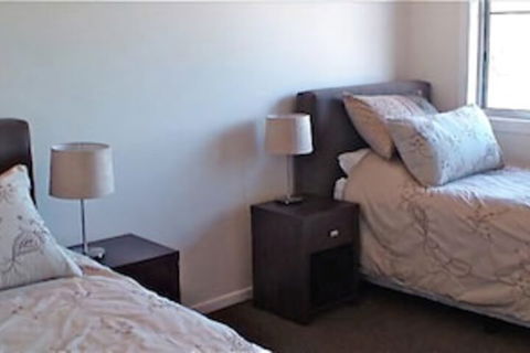 Curlew Retreat - New Castle Holiday 4