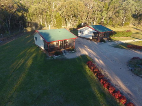 Maric Park Cottages - New Castle Holiday 3