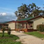 Maric Park Cottages - New Castle Holiday 0