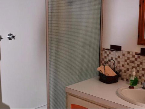 Waverley Cottages - New Castle Holiday 6